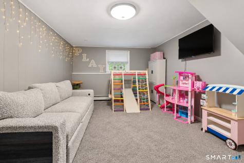 13 Ball Pond Road Danbury CT 06811