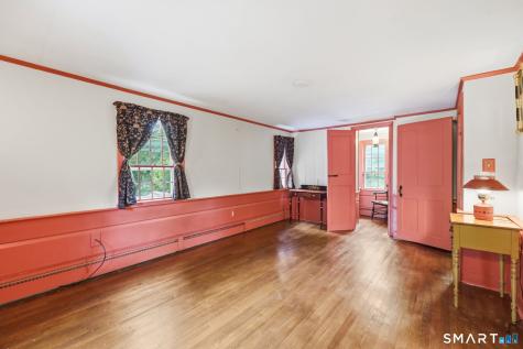 8 Canton Road Simsbury CT 06092