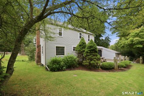 8 Canton Road Simsbury CT 06092