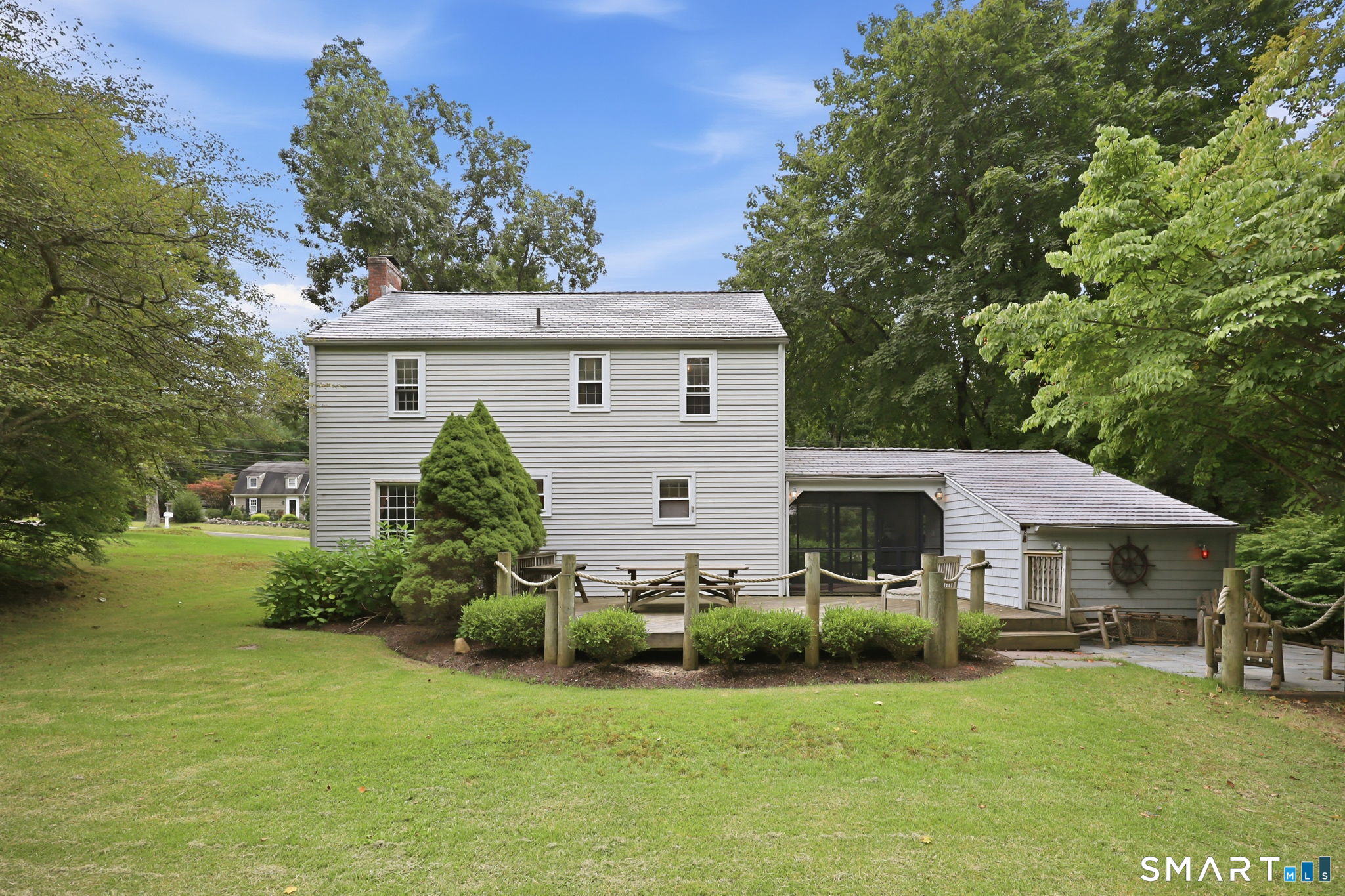 8 Canton Road Simsbury CT 06092