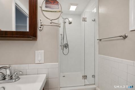 188 Great Plain Road Danbury CT 06811