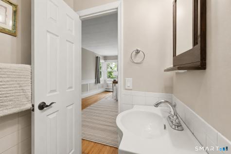 188 Great Plain Road Danbury CT 06811
