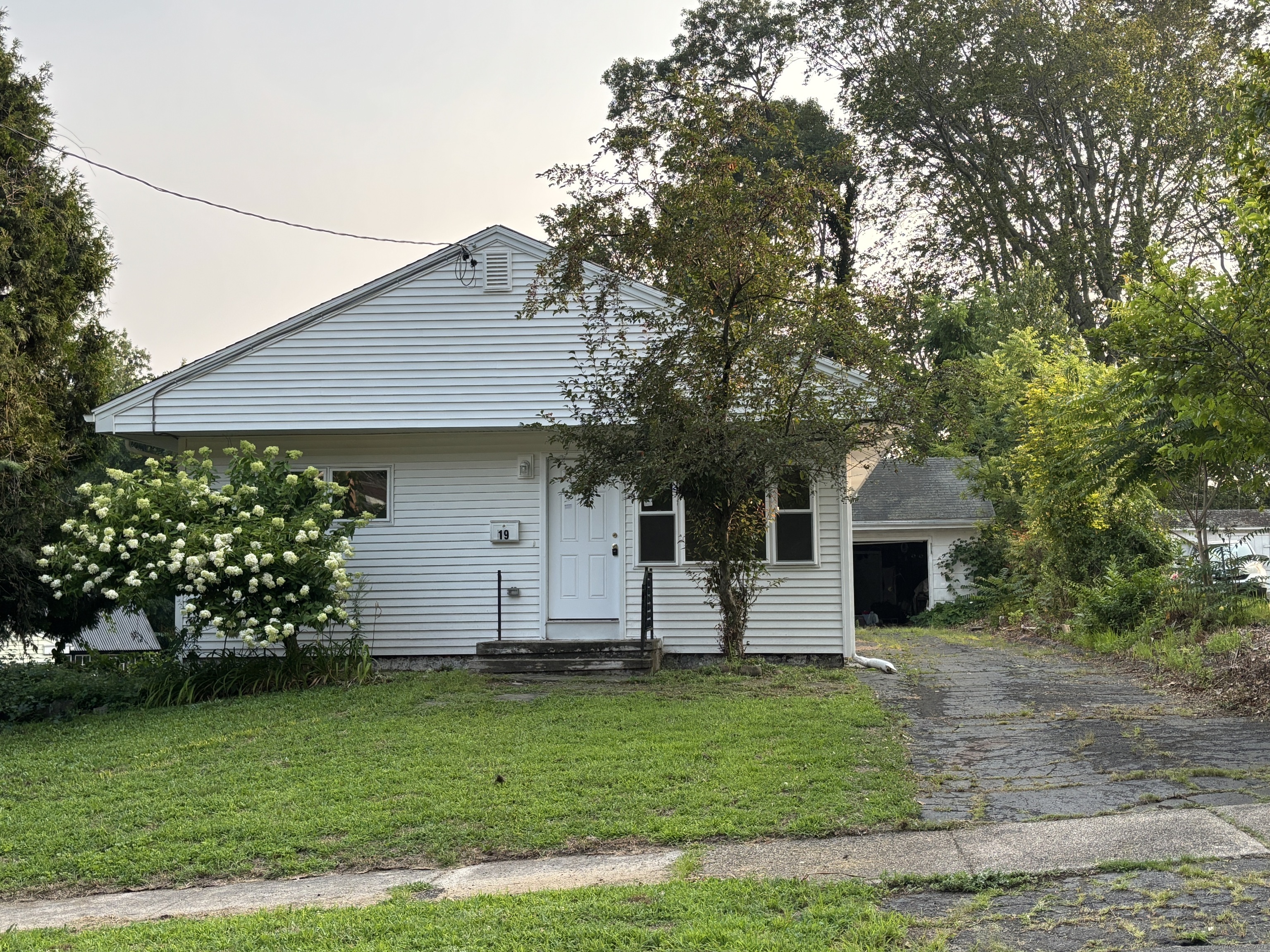 19 Steele Road Bristol CT 06010