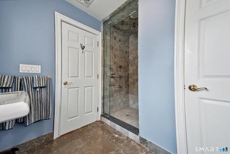 19 Hillview Lane Woodbury CT 06798