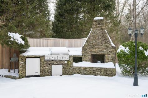 19 Hillview Lane Woodbury CT 06798