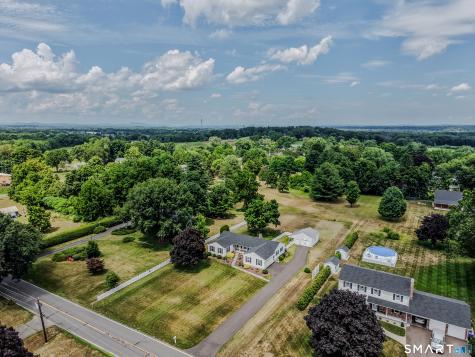 1520 River Blvd Extension Suffield CT 06078