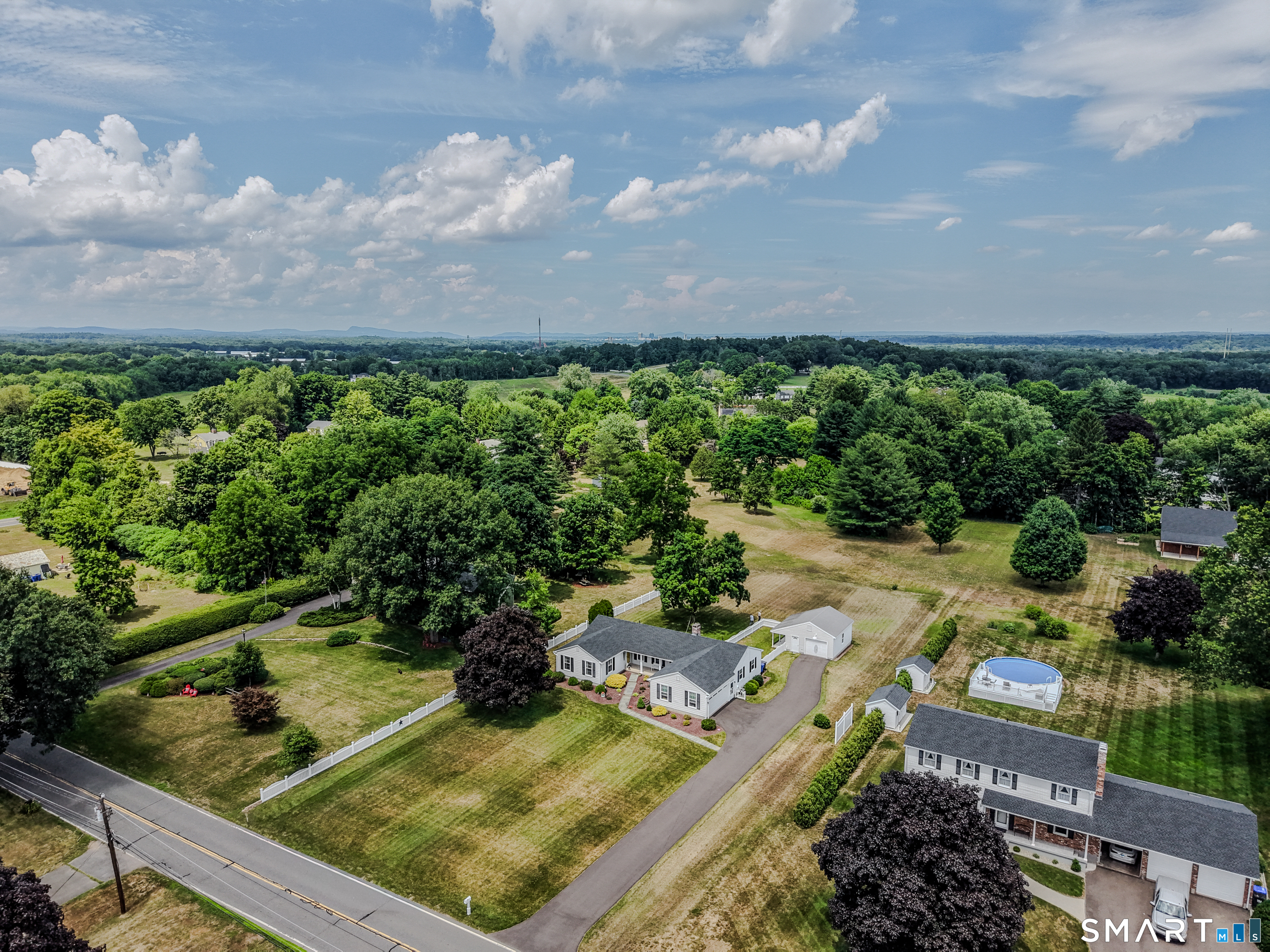1520 River Blvd Extension Suffield CT 06078