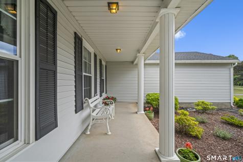 1520 River Blvd Extension Suffield CT 06078