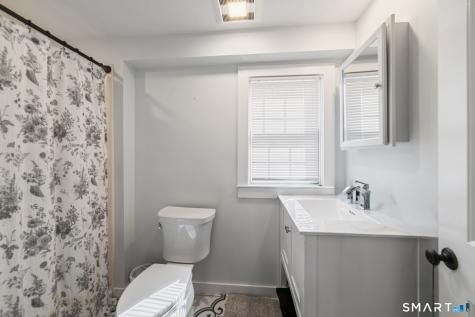 216 Main North Street Southbury CT 06488