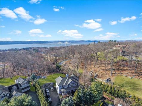 90 Round A Bend Road Tarrytown NY 10591
