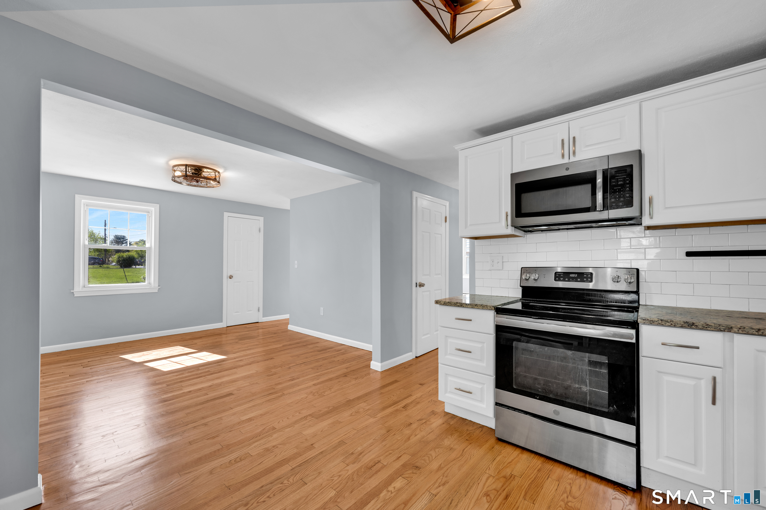 65 Edgewood Street East Hartford CT 06108