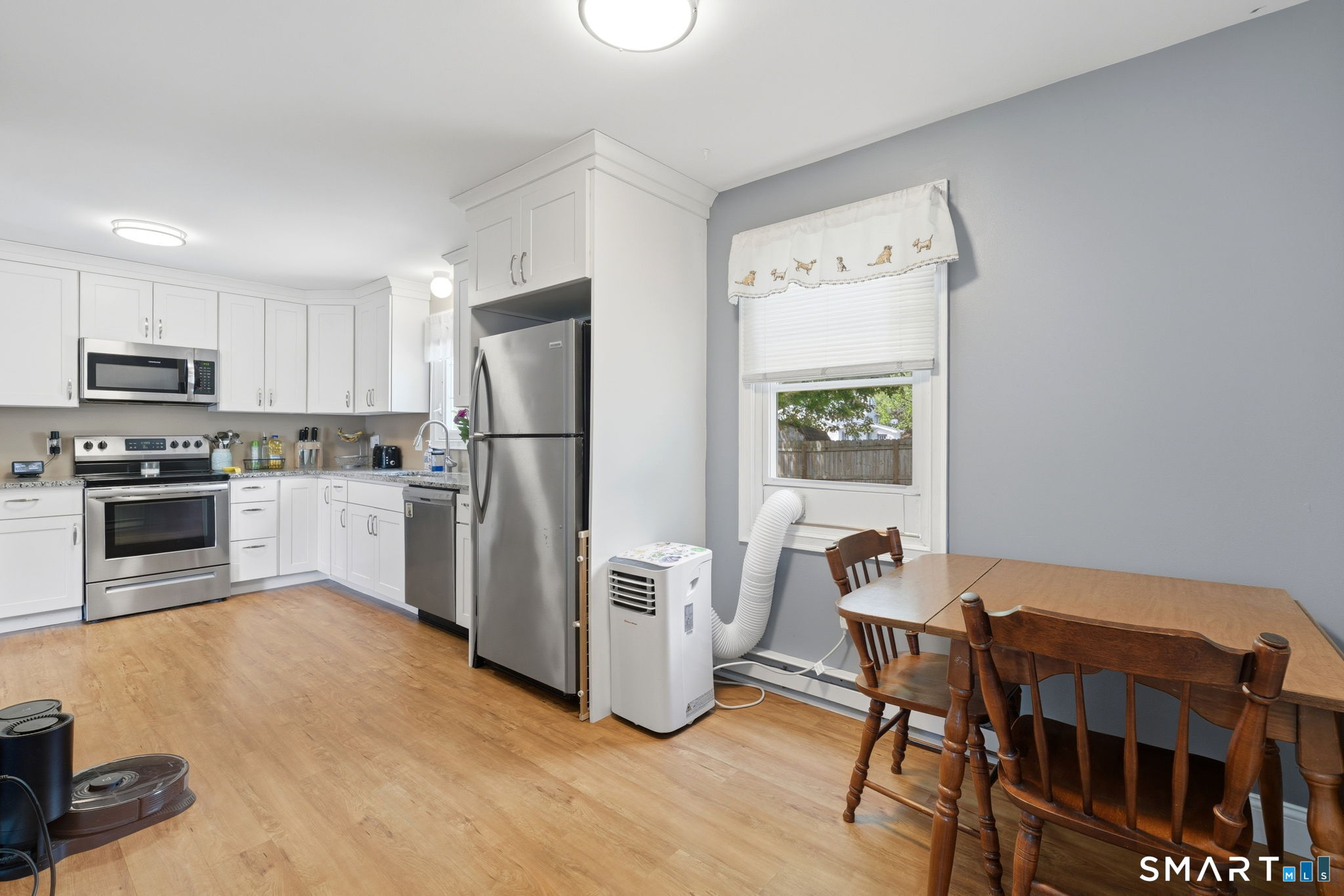 71 Smith Street Putnam CT 06260
