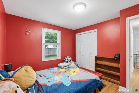 71 Smith Street Putnam CT 06260