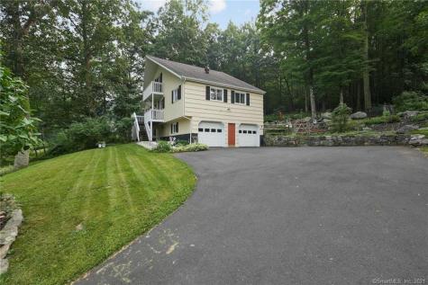 1 Old Dodgingtown Road Bethel CT 06801