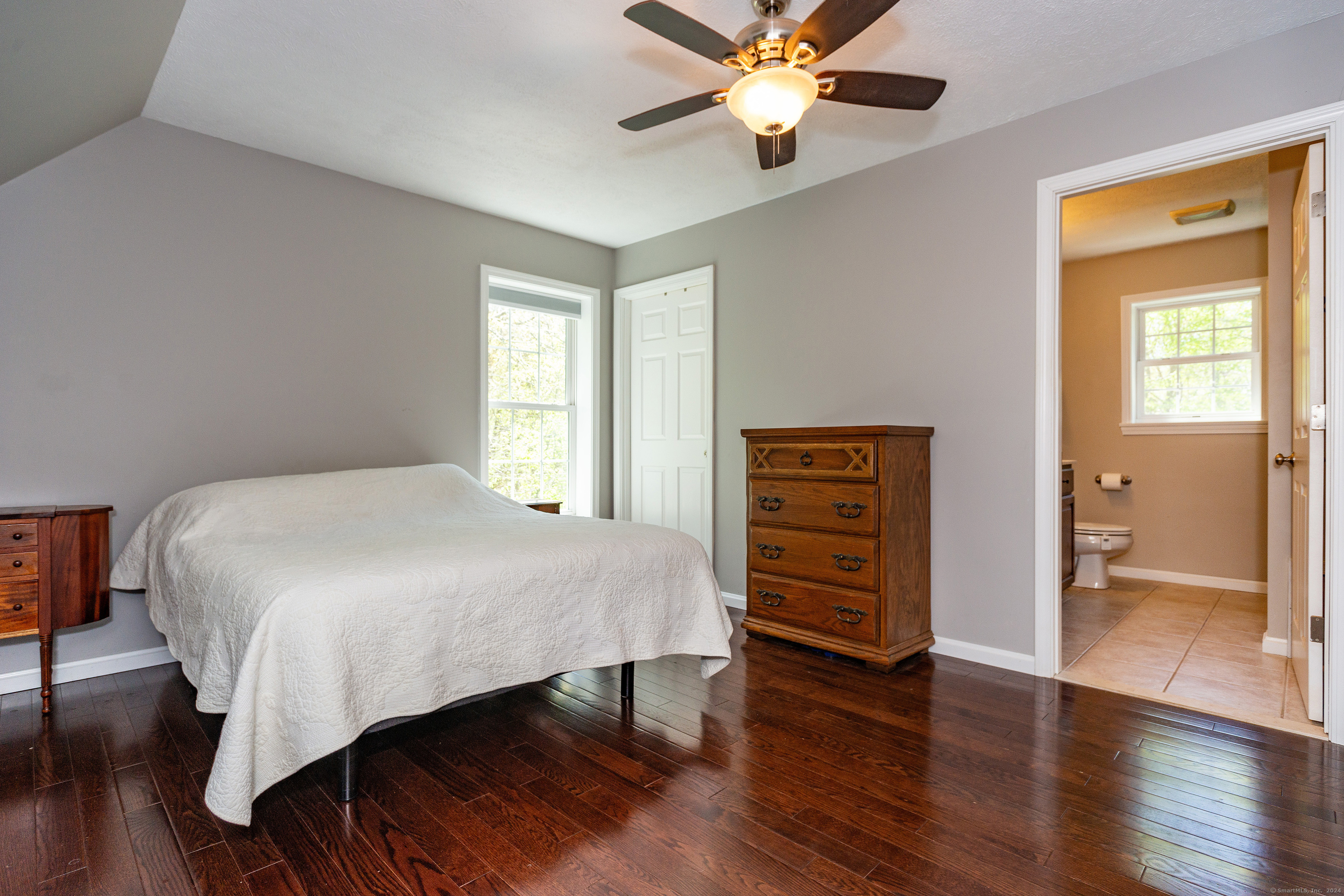 127 Massapeag Road Montville CT 06382