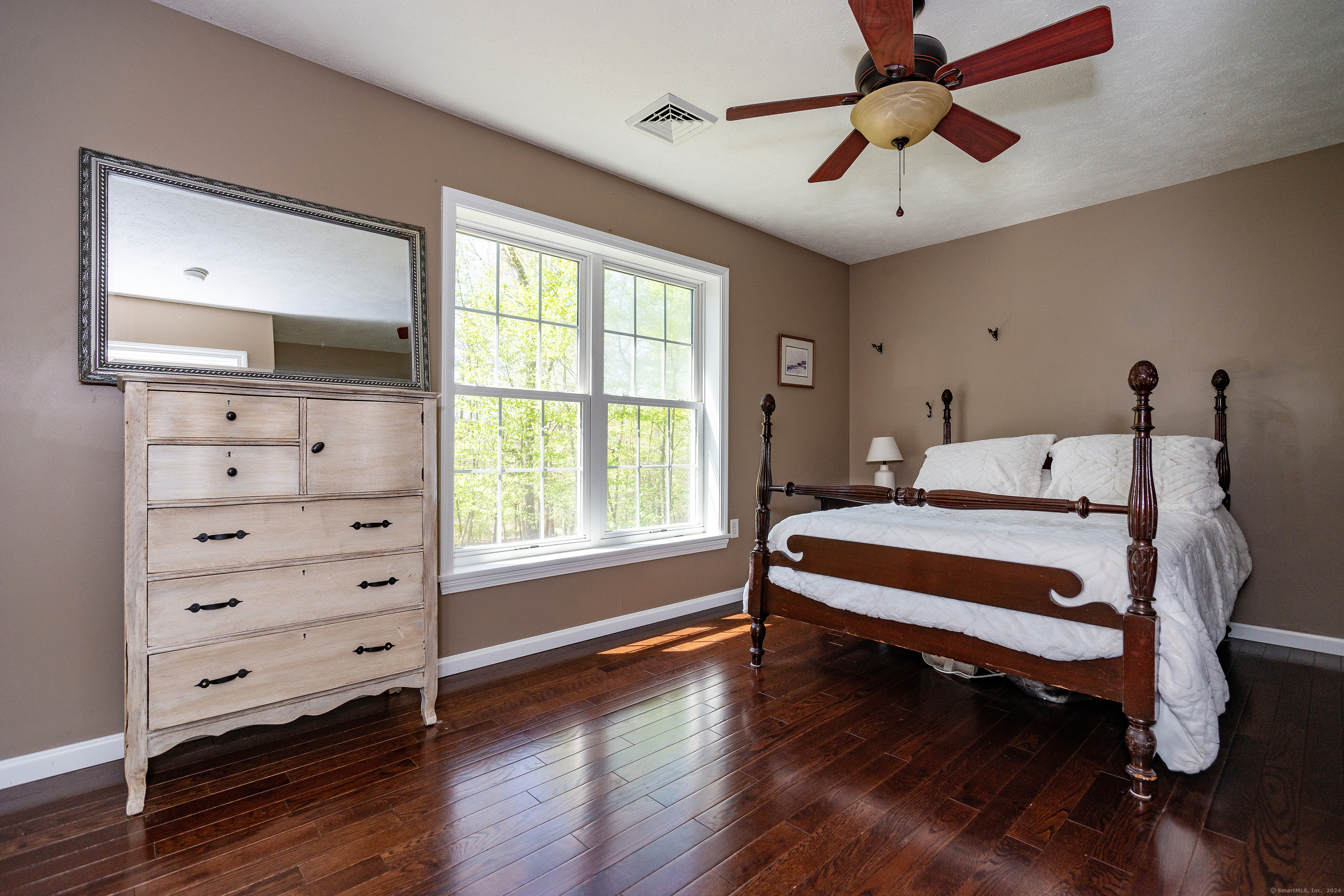 127 Massapeag Road Montville CT 06382