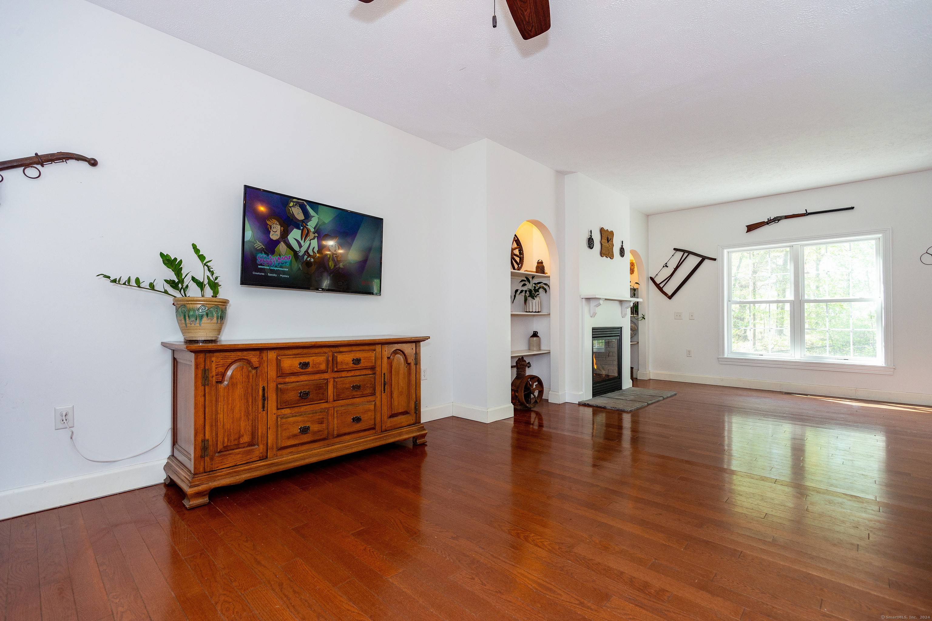 127 Massapeag Road Montville CT 06382