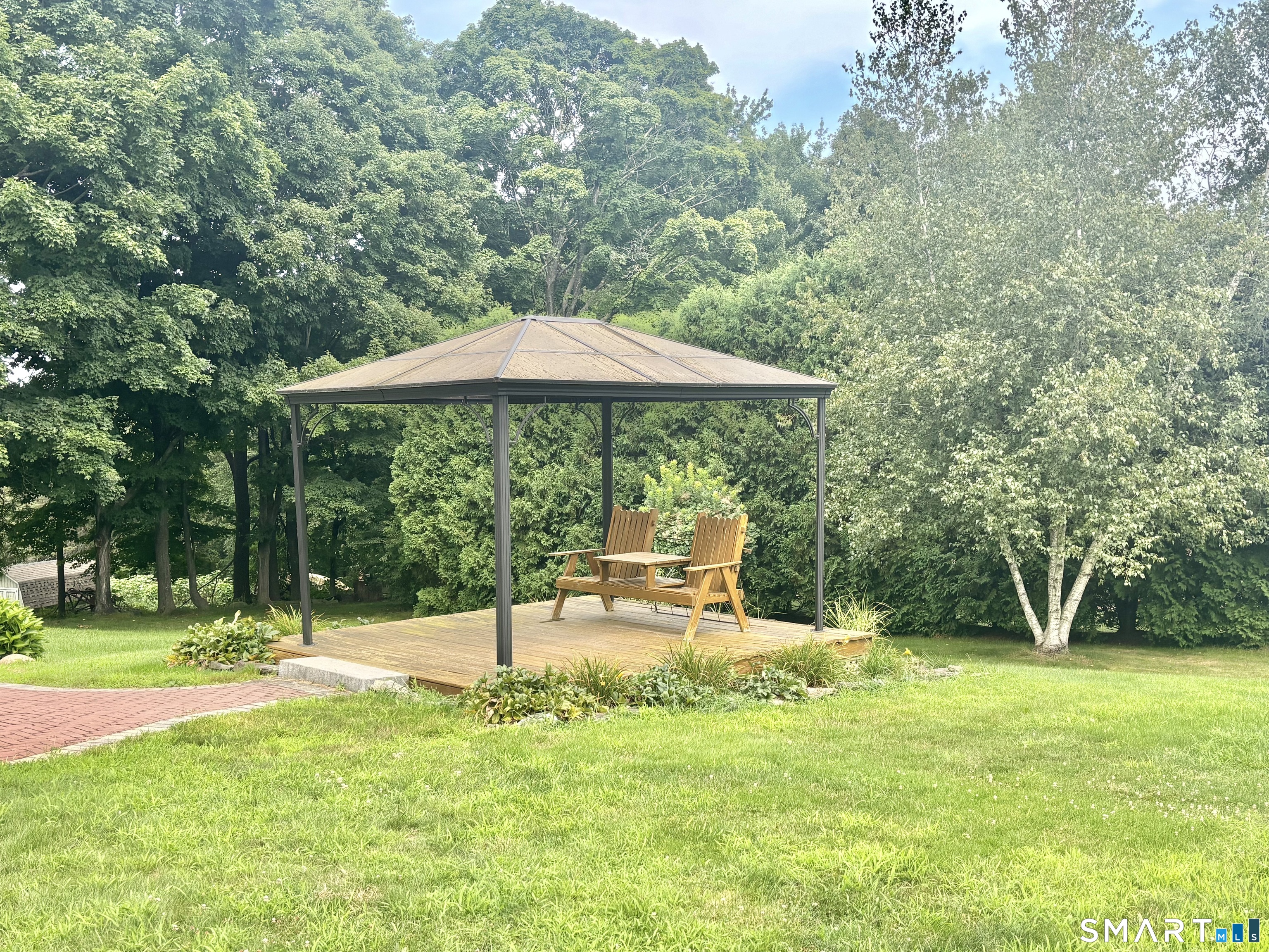 882 Avery Street South Windsor CT 06074
