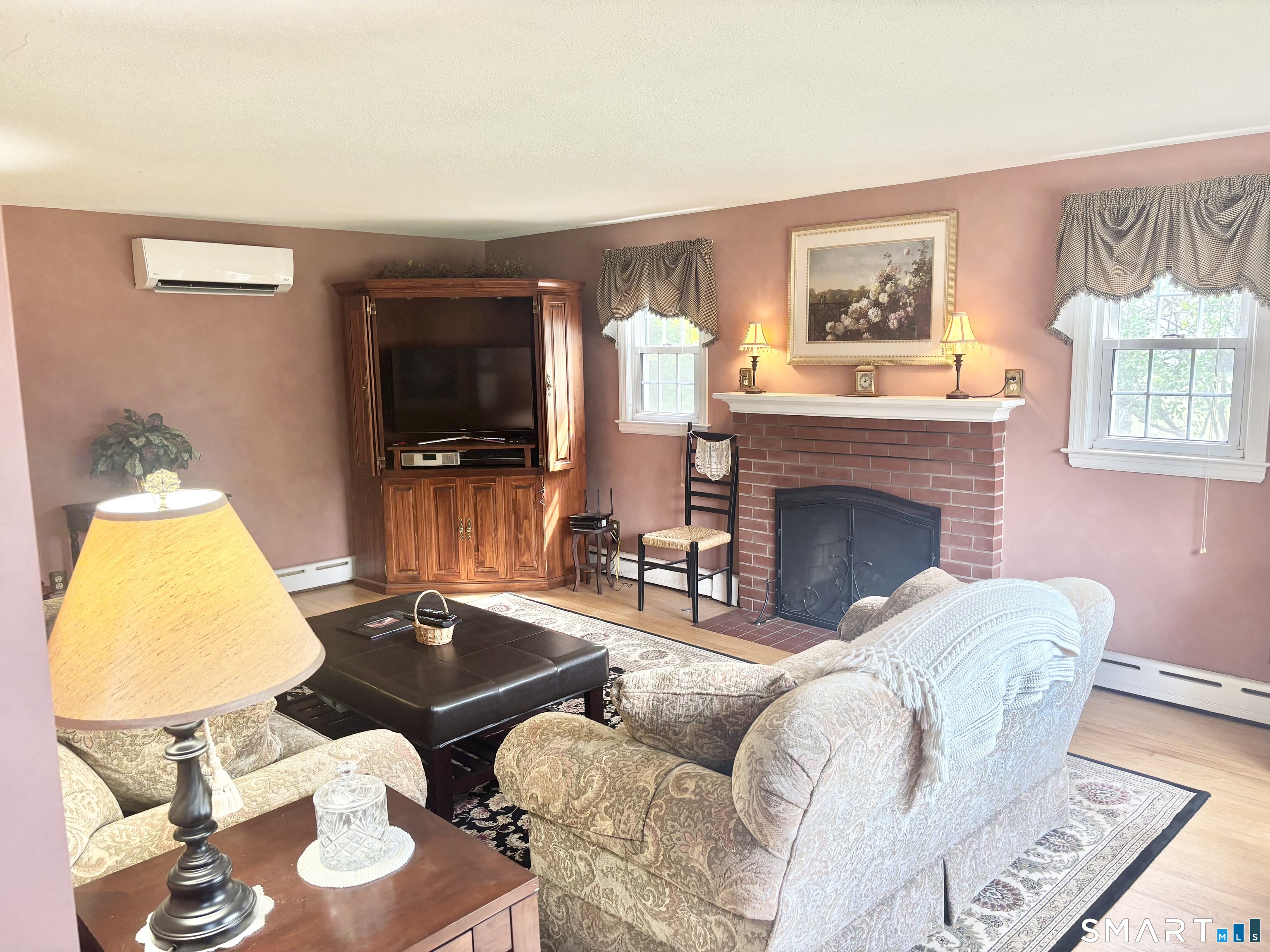 882 Avery Street South Windsor CT 06074