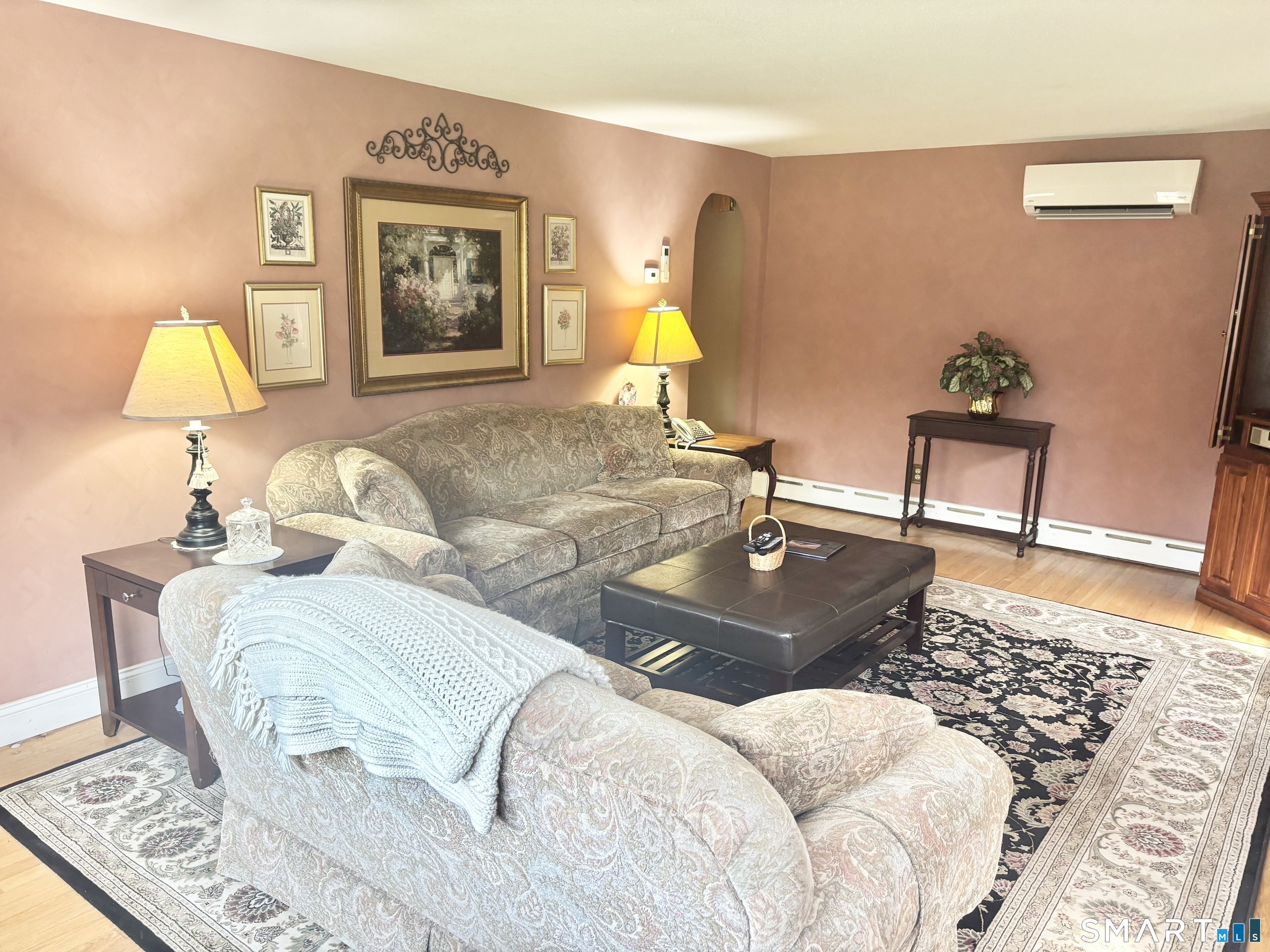 882 Avery Street South Windsor CT 06074