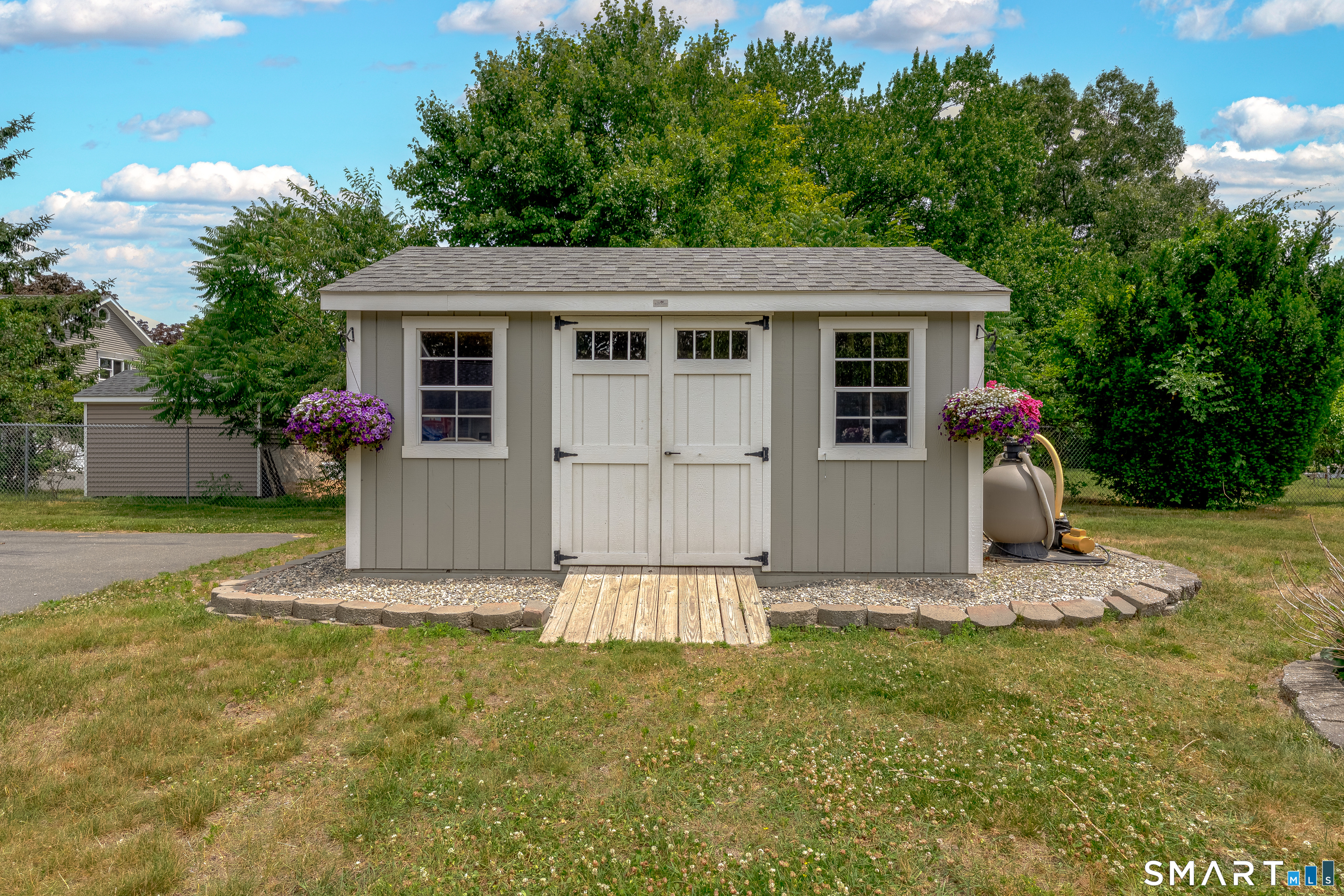443 North Street Windsor Locks CT 06096