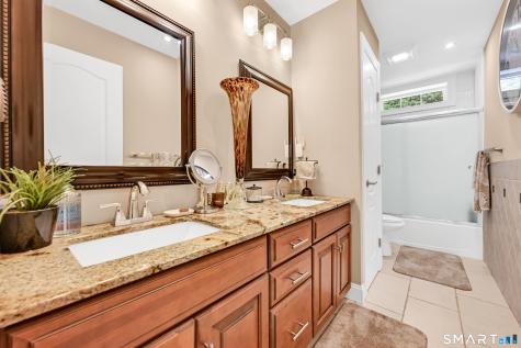 23 Szych Road Union CT 06076