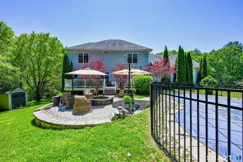 23 Szych Road Union CT 06076