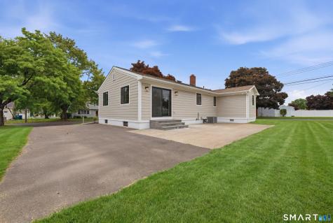 110 Russell Road Stratford CT 06614