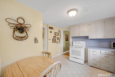 44 Stillman Road Wethersfield CT 06109