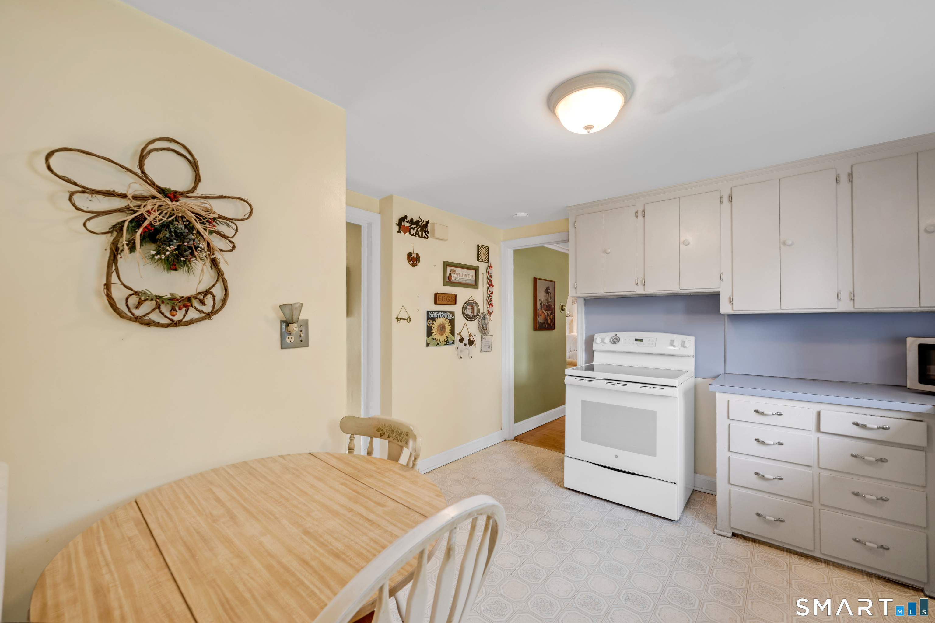 44 Stillman Road Wethersfield CT 06109
