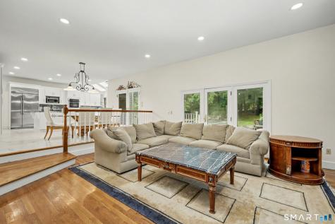 97 Brookhollow Lane Stamford CT 06902