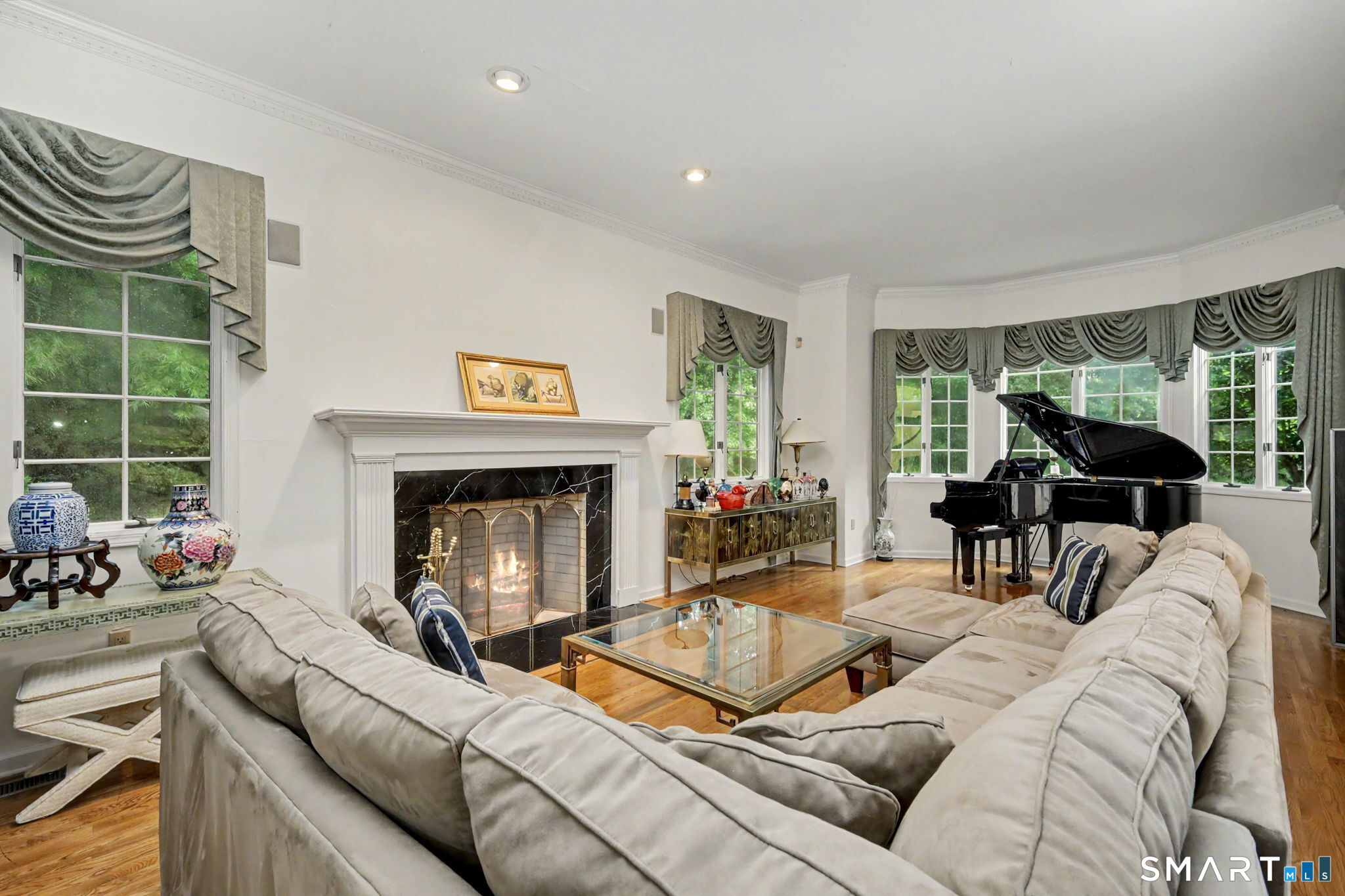 97 Brookhollow Lane Stamford CT 06902