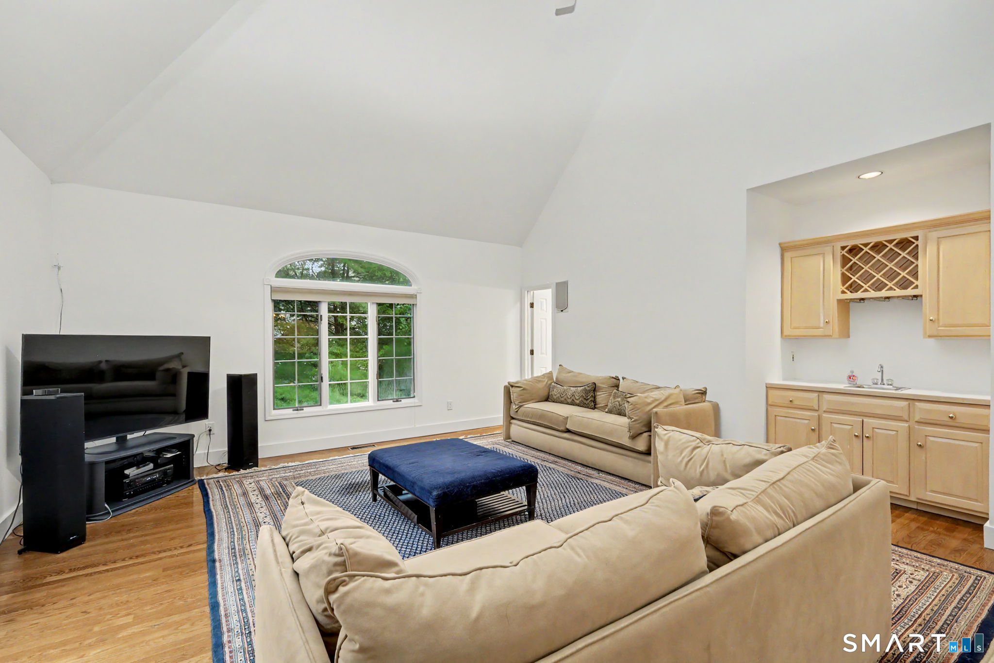 97 Brookhollow Lane Stamford CT 06902