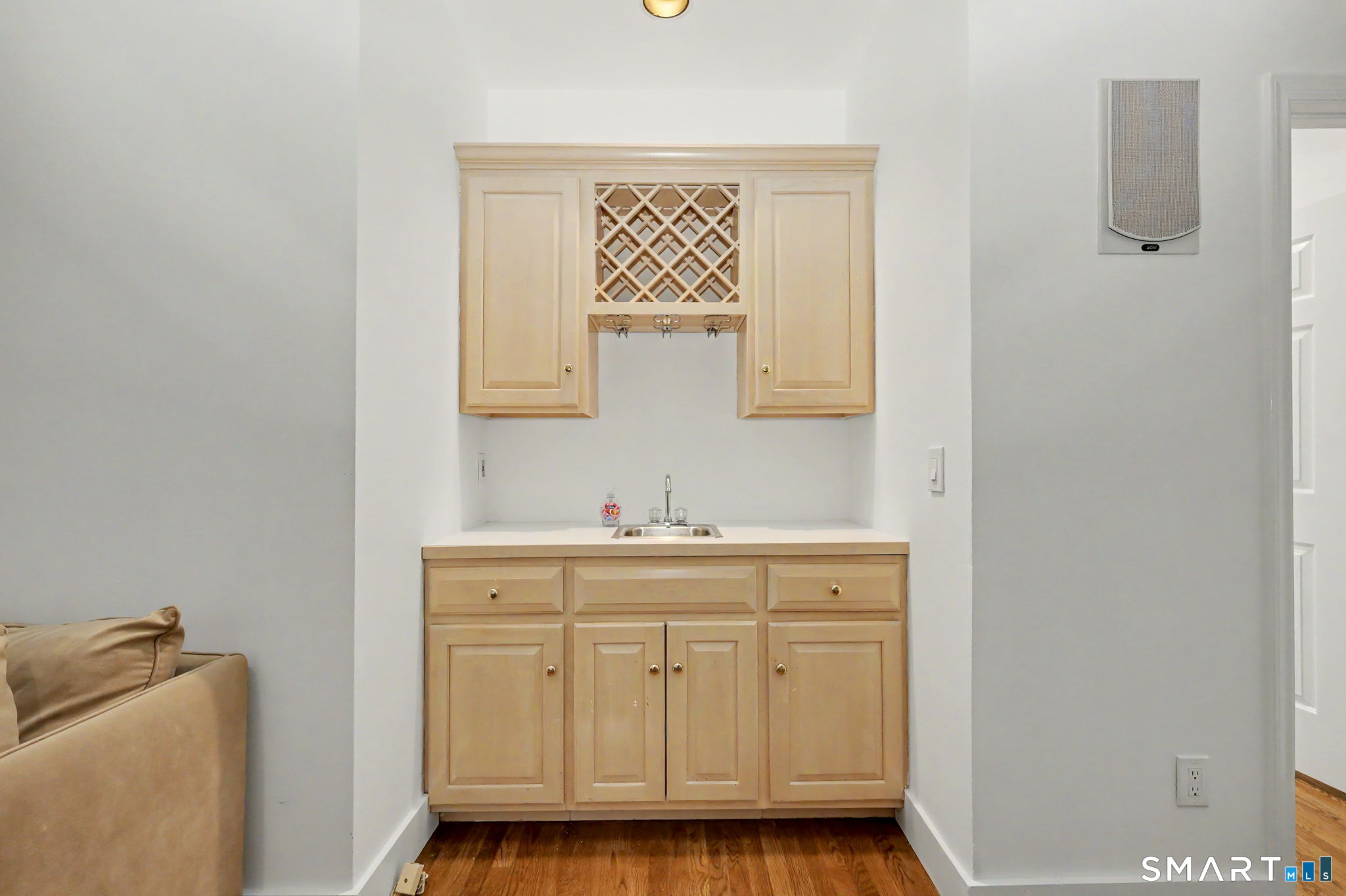 97 Brookhollow Lane Stamford CT 06902