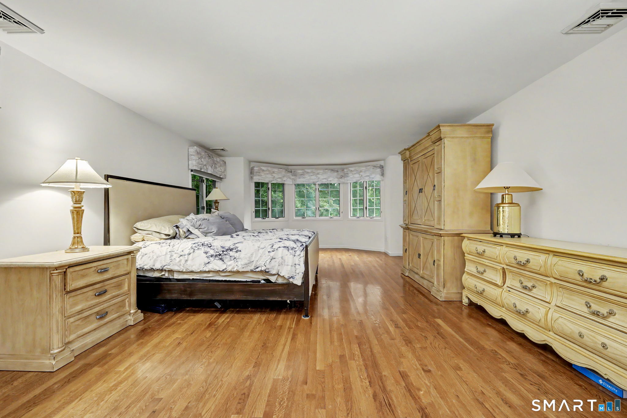 97 Brookhollow Lane Stamford CT 06902