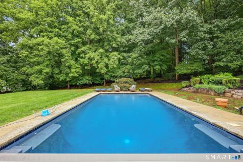 97 Brookhollow Lane Stamford CT 06902