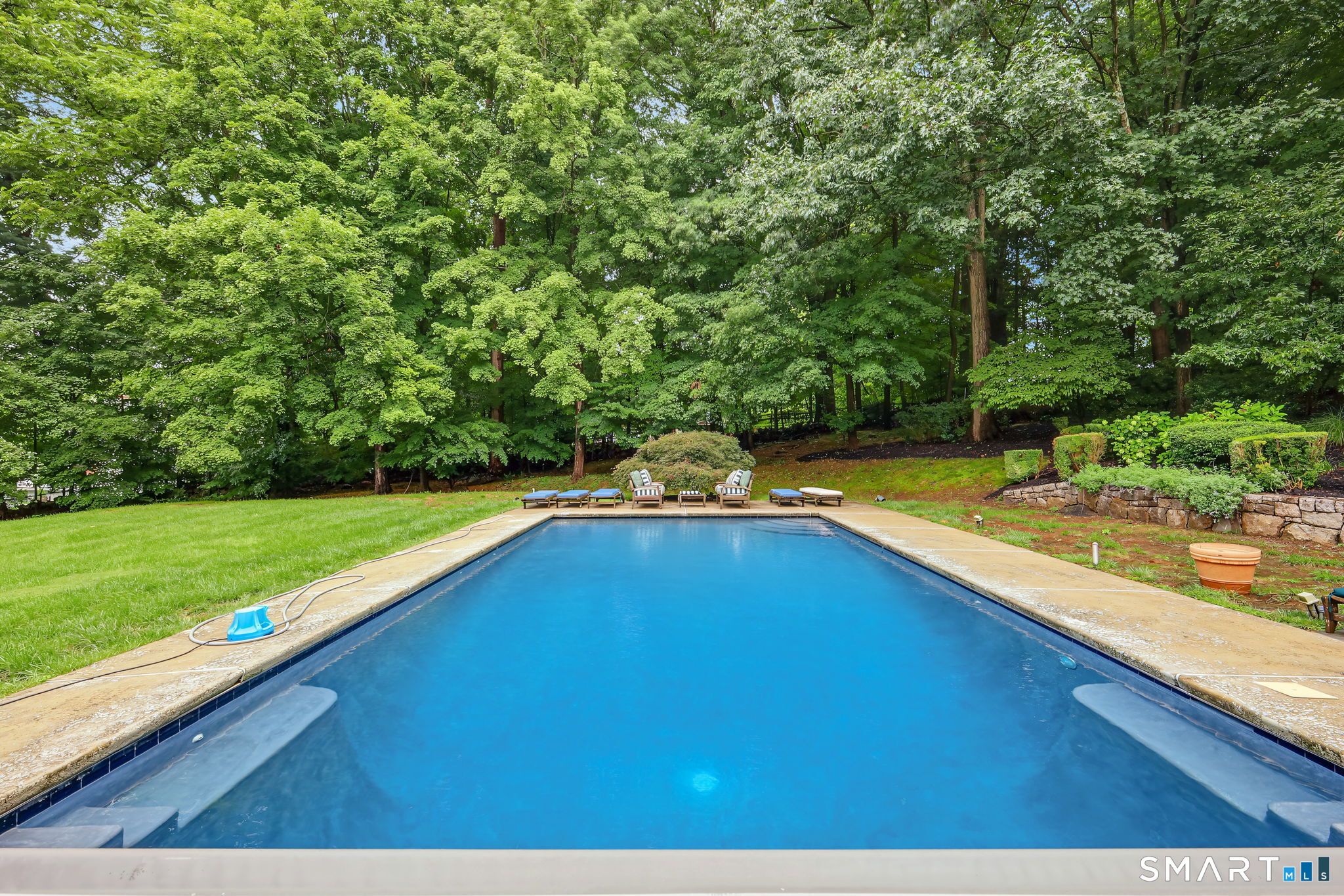 97 Brookhollow Lane Stamford CT 06902