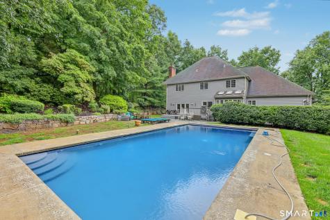 97 Brookhollow Lane Stamford CT 06902