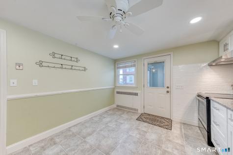 155 Holland Lane East Hartford CT 06118