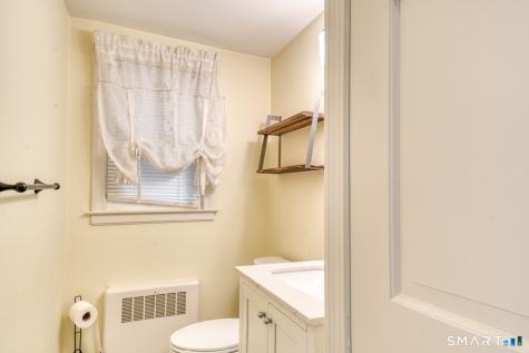 155 Holland Lane East Hartford CT 06118