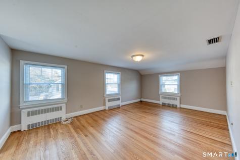 155 Holland Lane East Hartford CT 06118