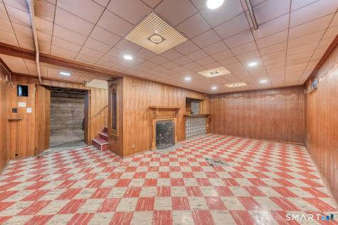 155 Holland Lane East Hartford CT 06118