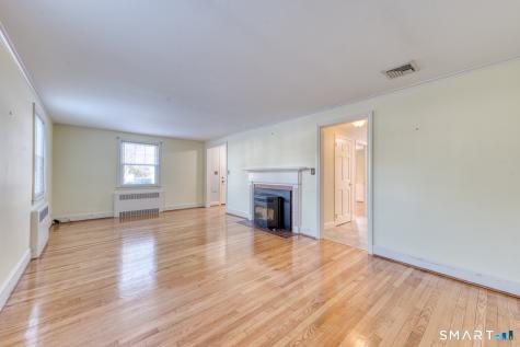 155 Holland Lane East Hartford CT 06118