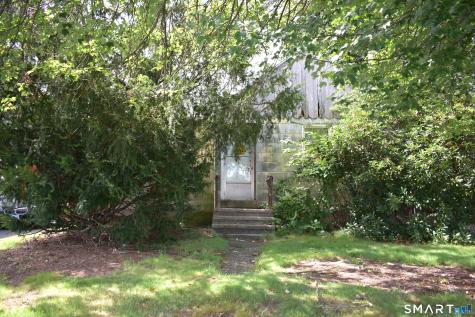 95 Raymond Street Stratford CT 06614