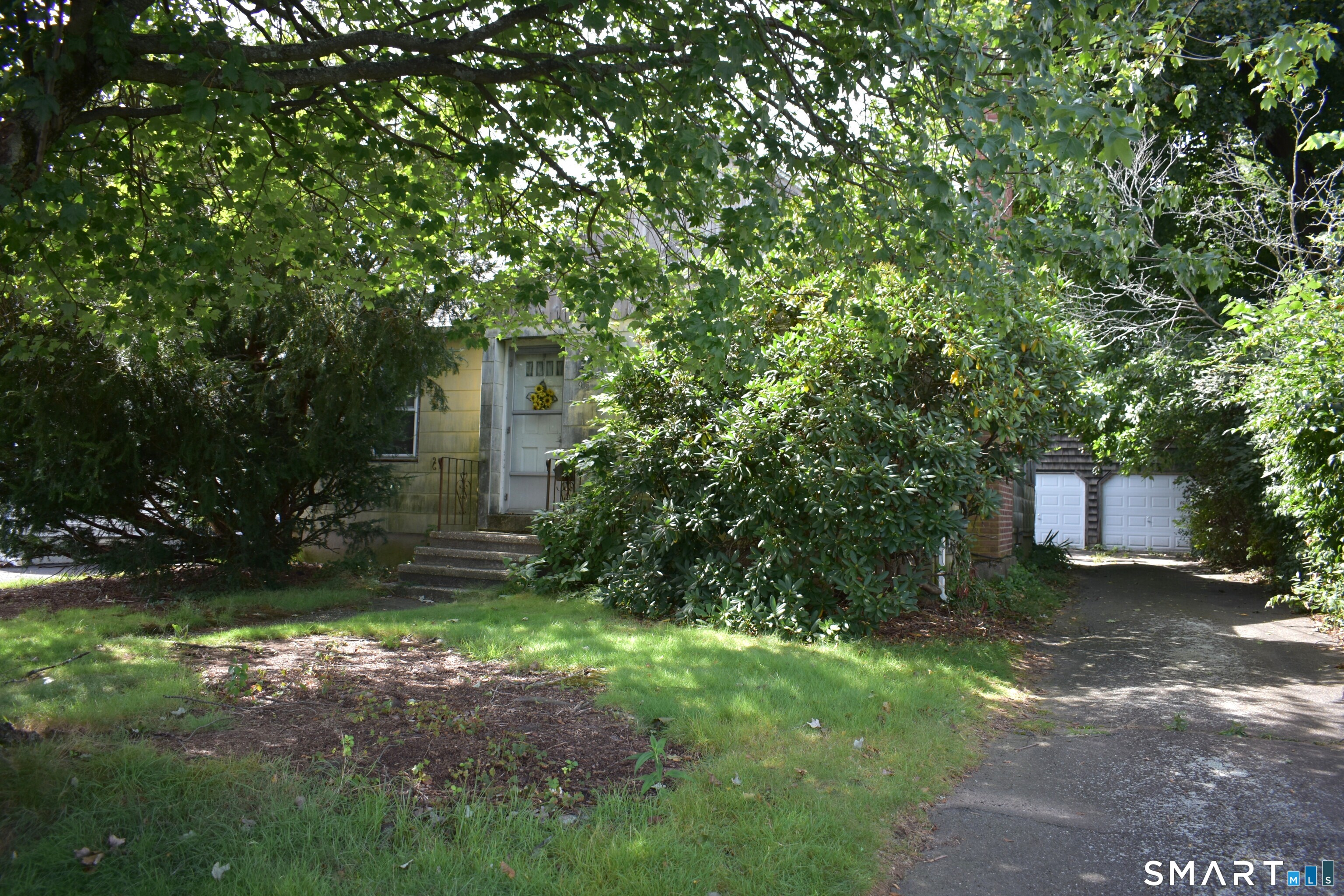 95 Raymond Street Stratford CT 06614