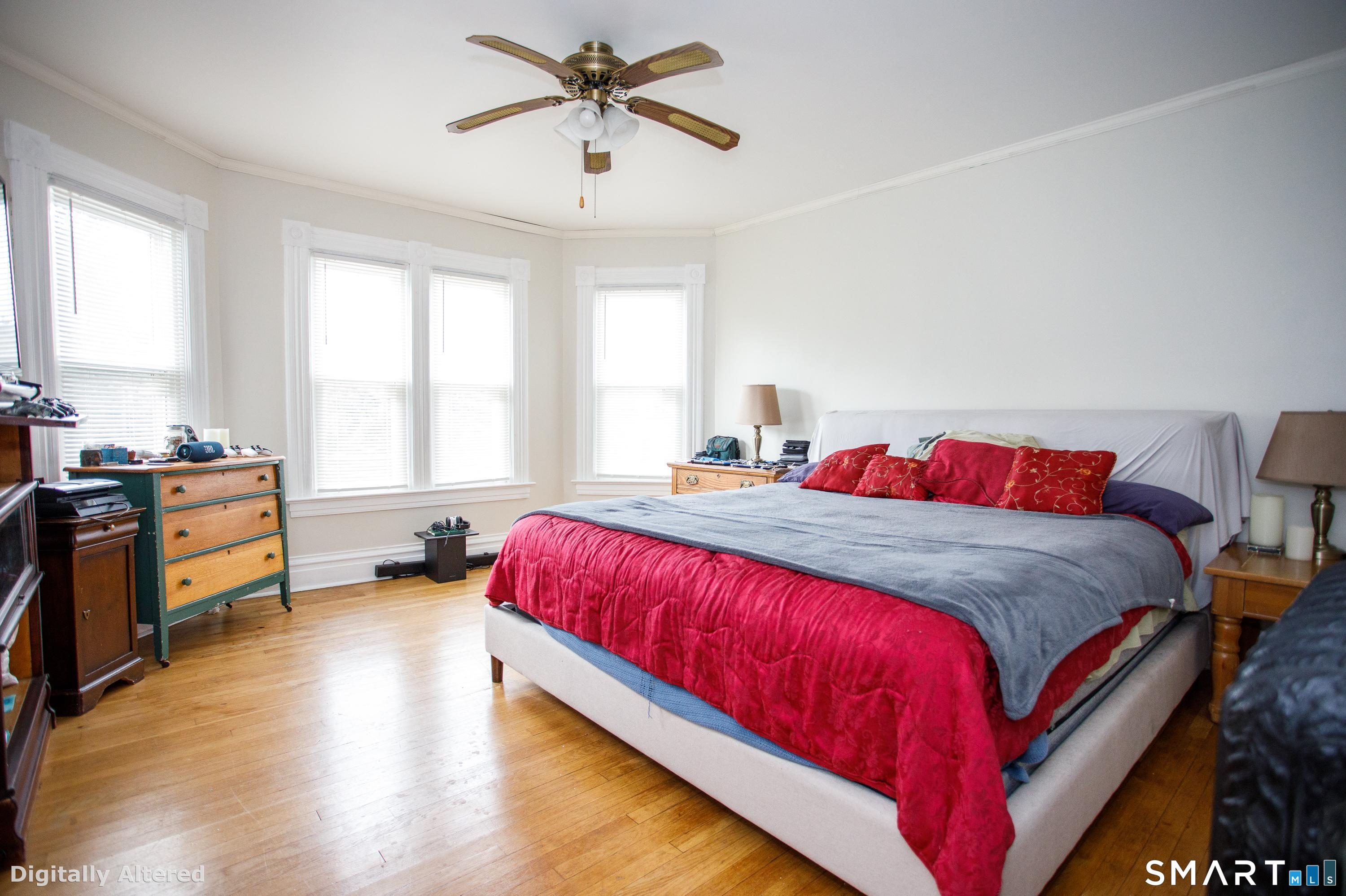 27 West Street New London CT 06320