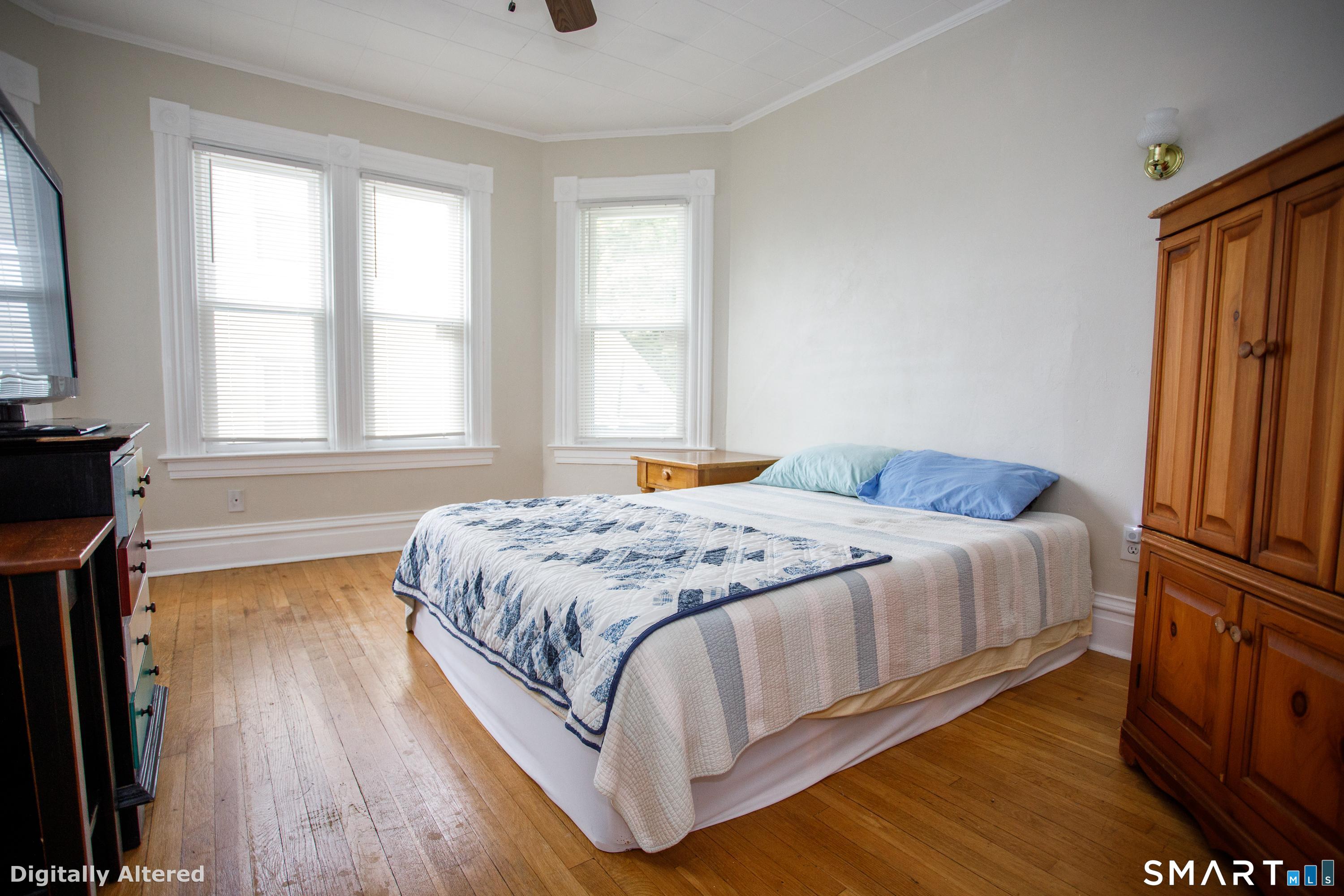 27 West Street New London CT 06320
