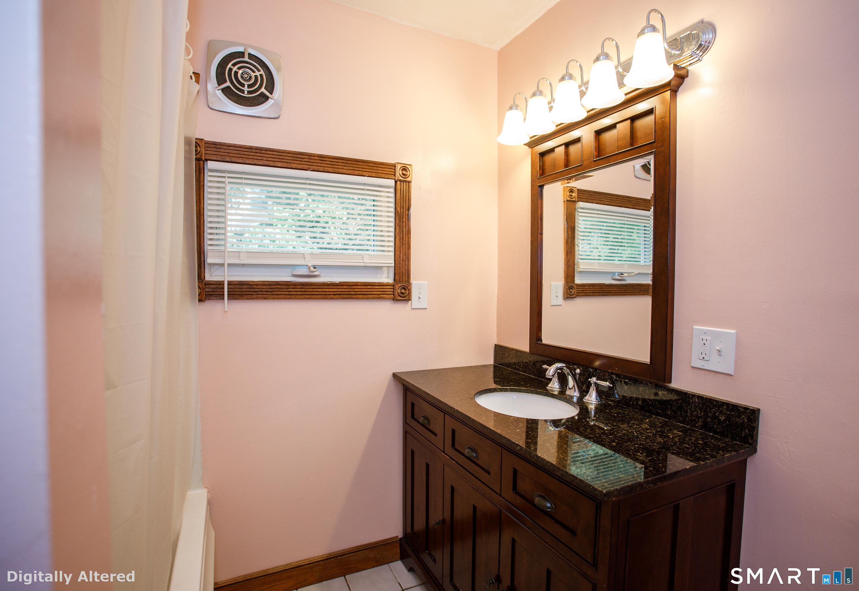 27 West Street New London CT 06320