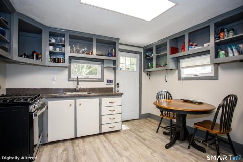 27 West Street New London CT 06320