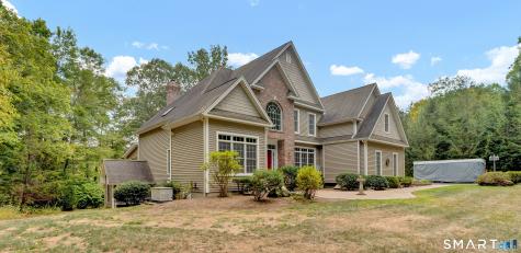 4 Bishop Road Oxford CT 06478
